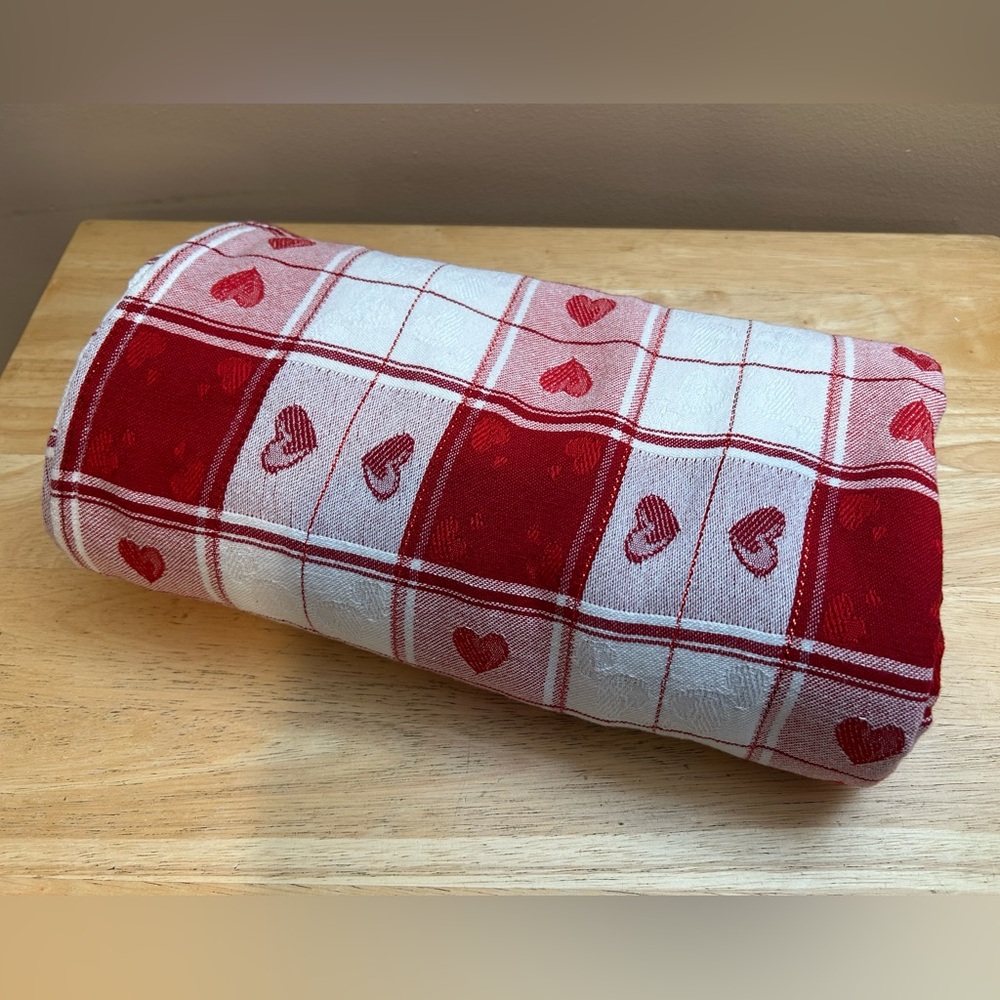 Valentine’s Day Tablecloth